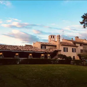 Antico Borgo Bed & Breakfast Castellaro (Lombardy)